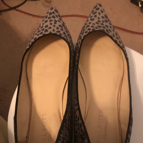 🔥Talbots Animal Print Flats - Picture 3 of 5